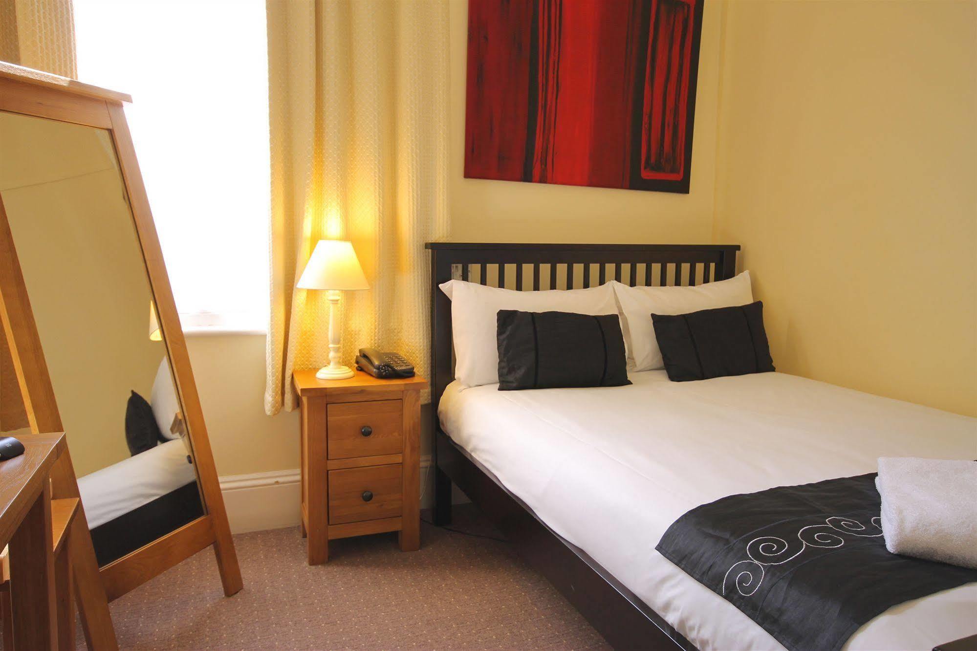 Andover House Hotel & Restaurant - Adults Only Great Yarmouth Dış mekan fotoğraf