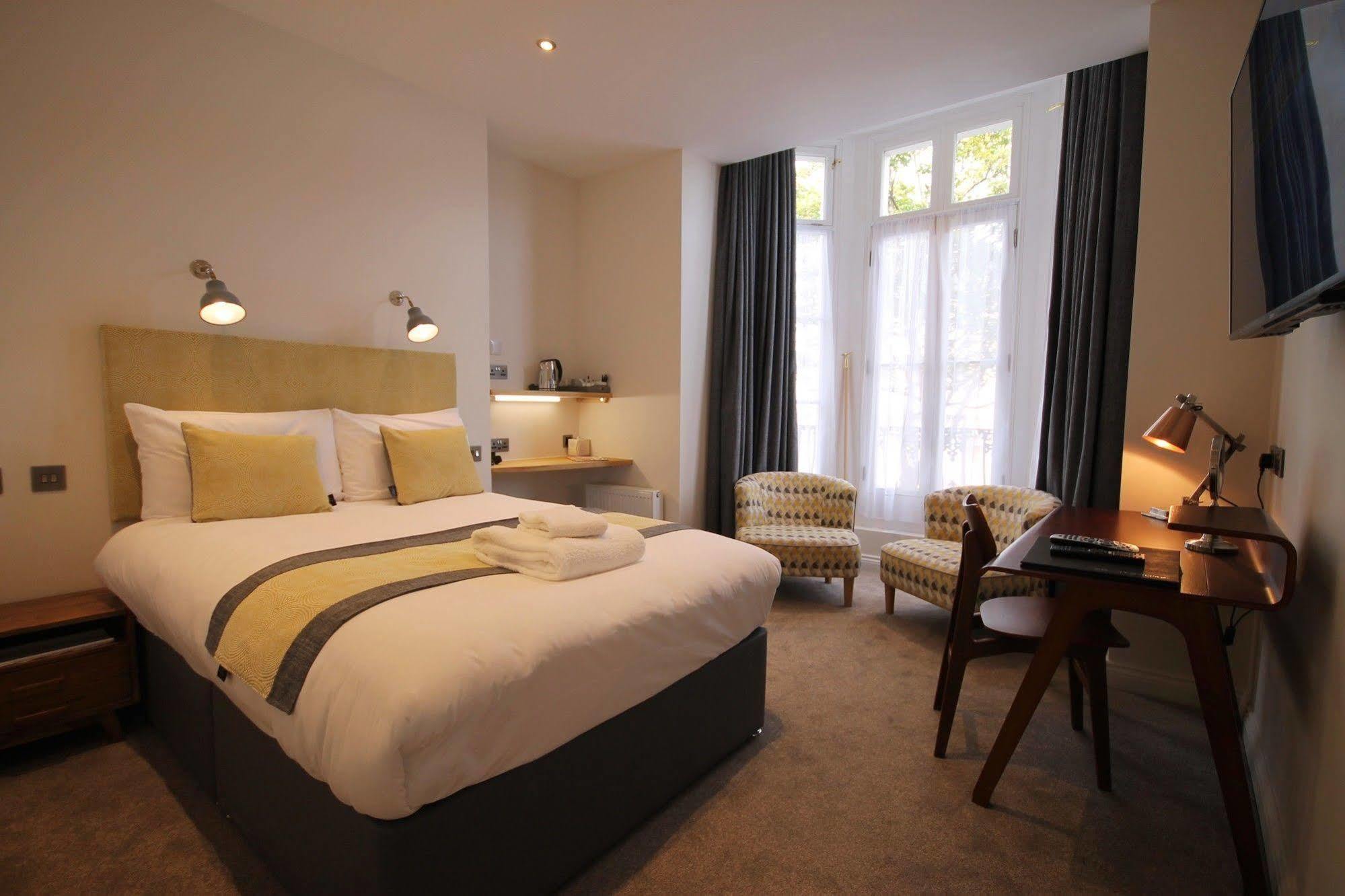 Andover House Hotel & Restaurant - Adults Only Great Yarmouth Dış mekan fotoğraf