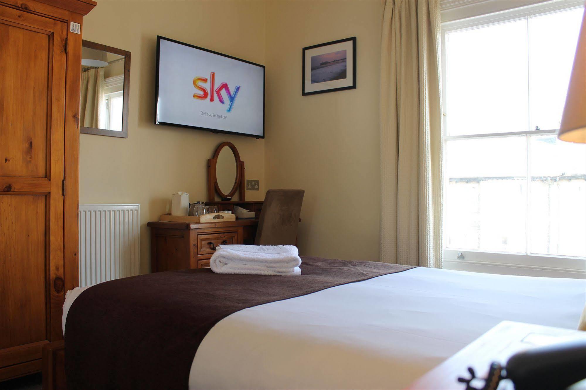 Andover House Hotel & Restaurant - Adults Only Great Yarmouth Dış mekan fotoğraf