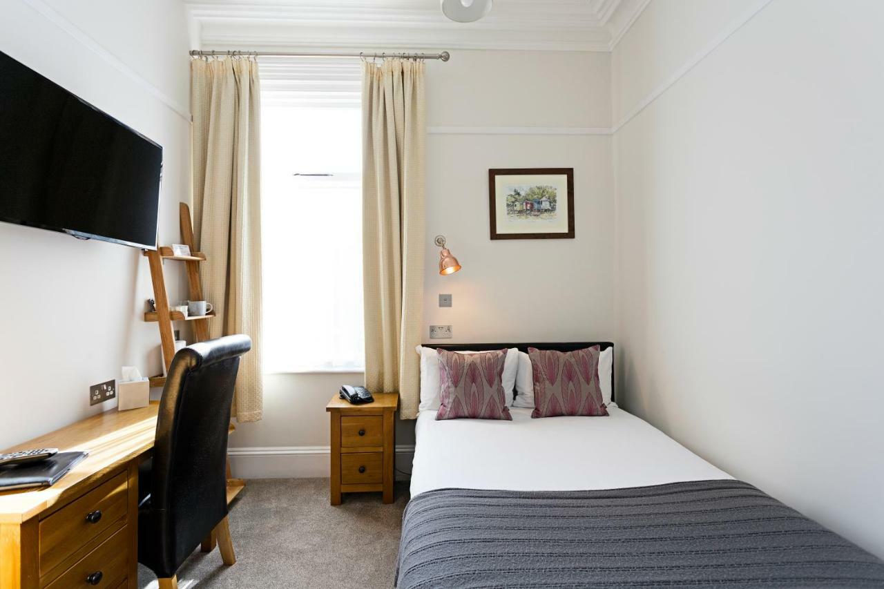 Andover House Hotel & Restaurant - Adults Only Great Yarmouth Dış mekan fotoğraf